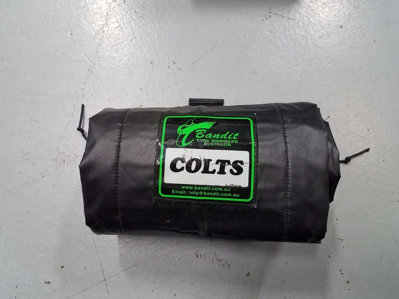 Bandit Colts Tire Warmer, 1 Front Black, fits: 17 inch Superbike/Supersport tire