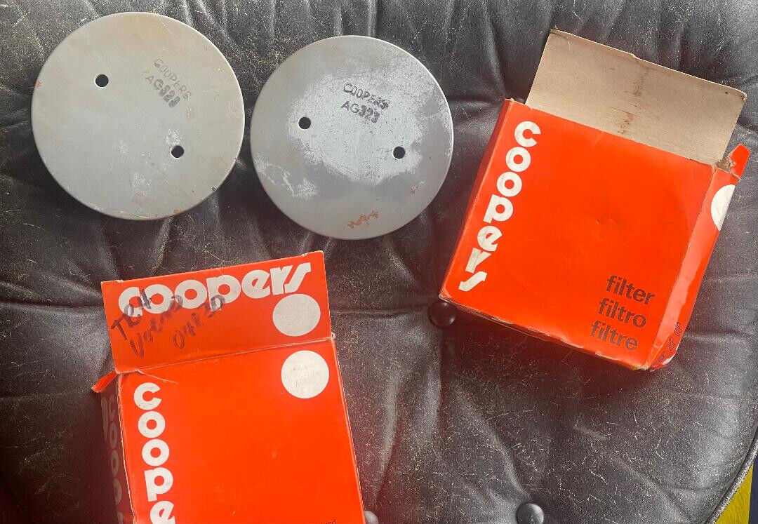 Volvo P800-Triumph TR4 Coopers AG323 NOS OEM air filters