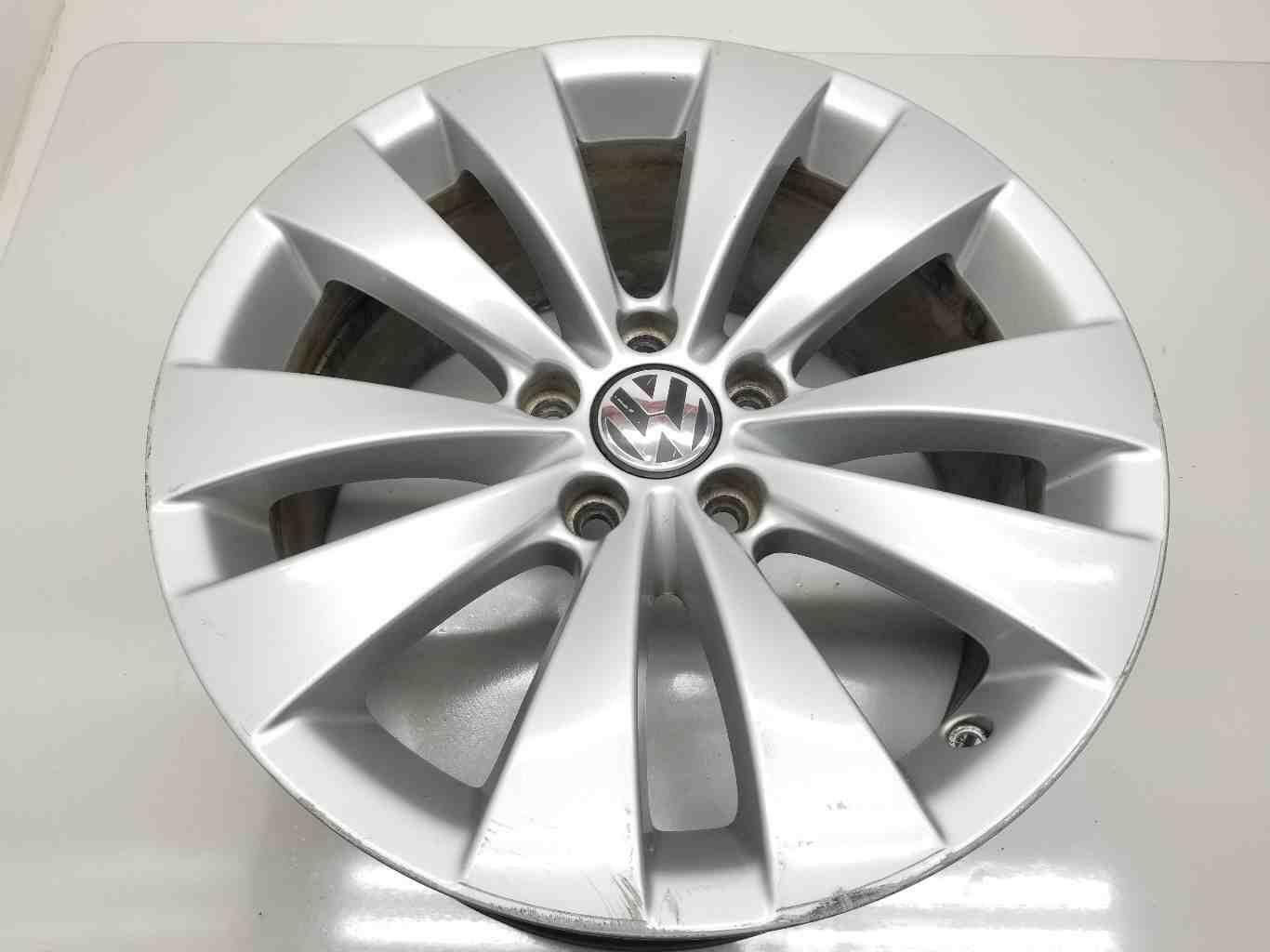 12-15 VW PASSAT Wheel 17