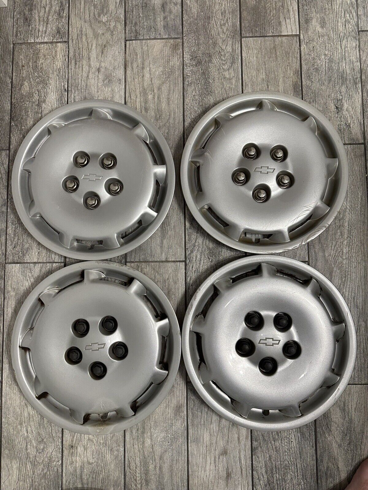 95-99 Chevy Lumina Monte Carlo 15” Bolt On Hubcaps Wheel Covers 10227997