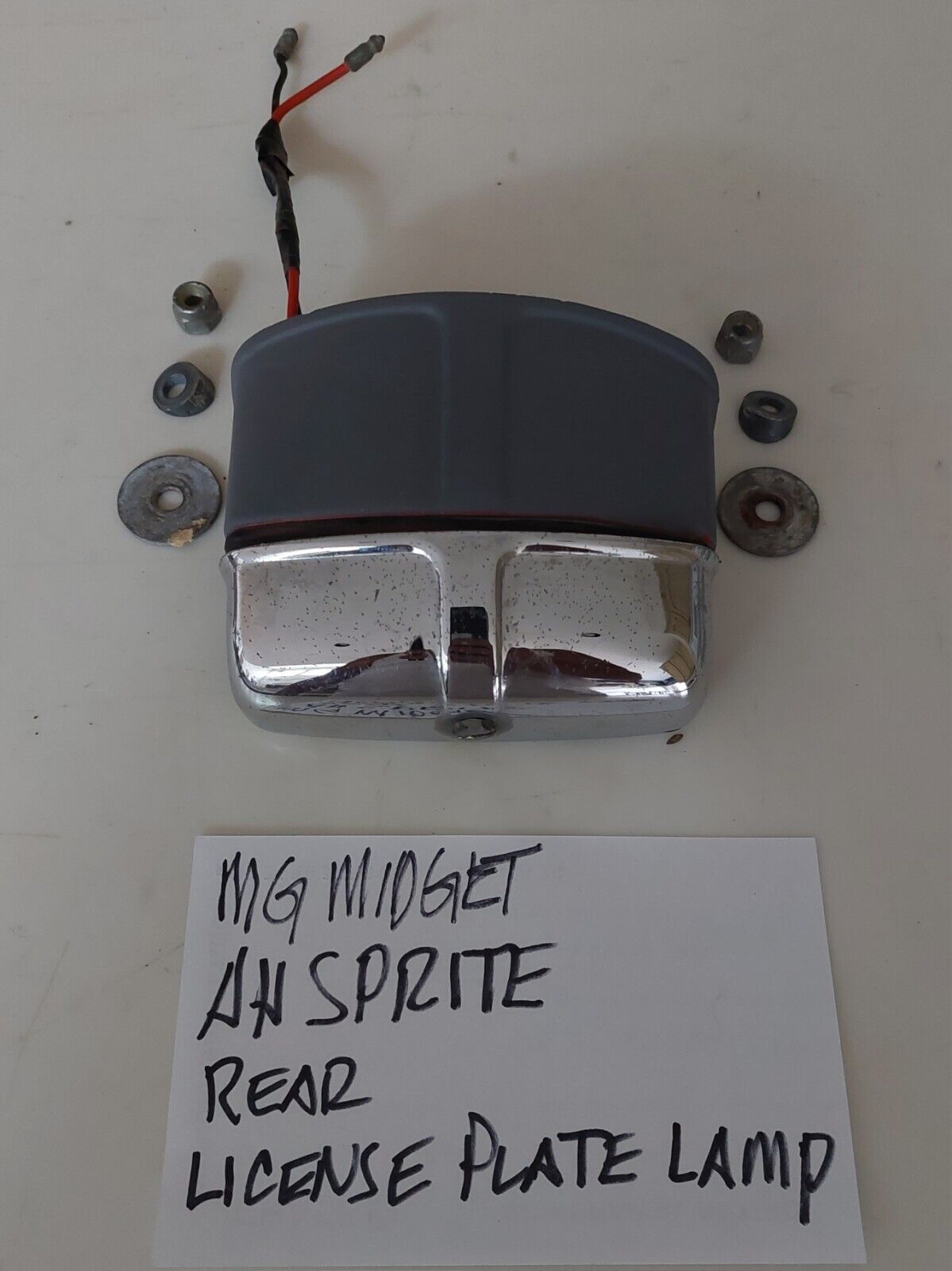 MG MIDGET AH SPRITE ORIGINAL REAR LICENSE PLATE LIGHT ASSEMBLY  EARLY YEARS