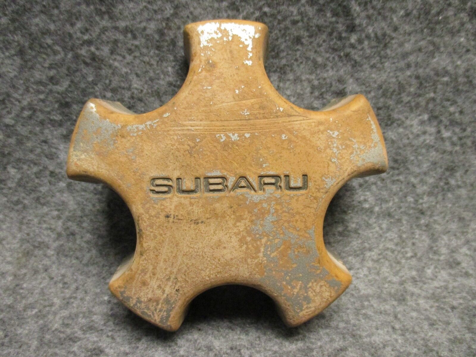 1992-1997 Subaru SVX Wheel Center Cap Paintable CORE OEM 32744