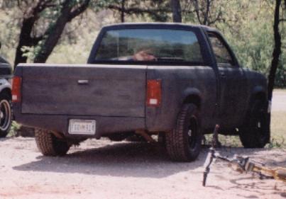  1988 Dodge Dakota LE