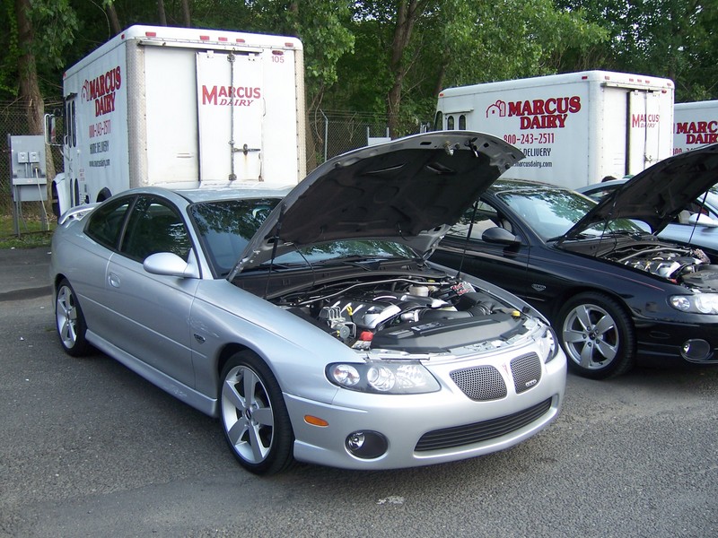 2006  Pontiac GTO LS2 picture, mods, upgrades