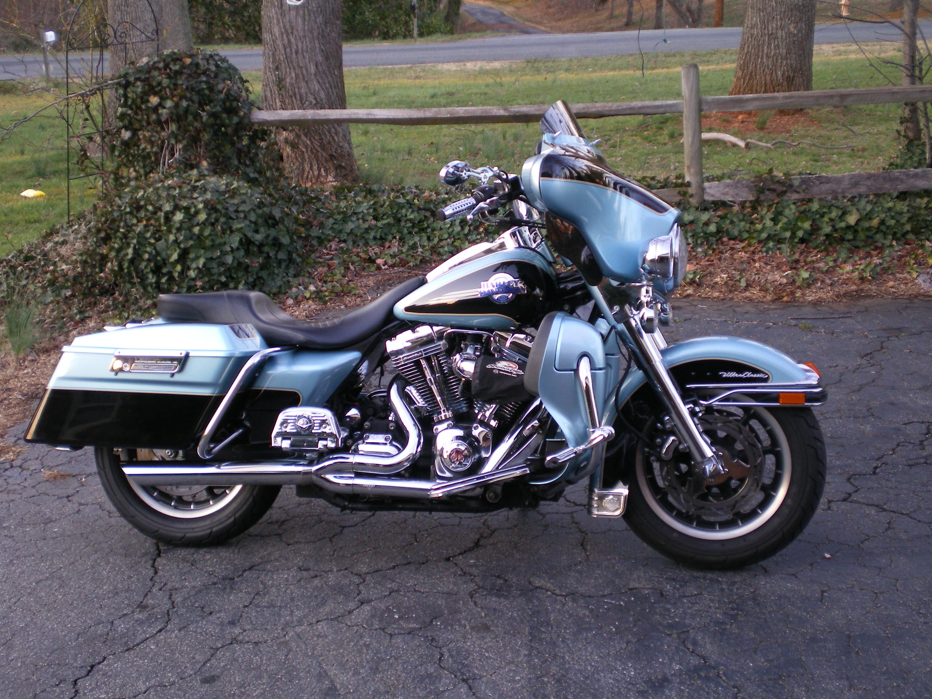 2007  Harley-Davidson Touring ULTRA CLASSIC picture, mods, upgrades