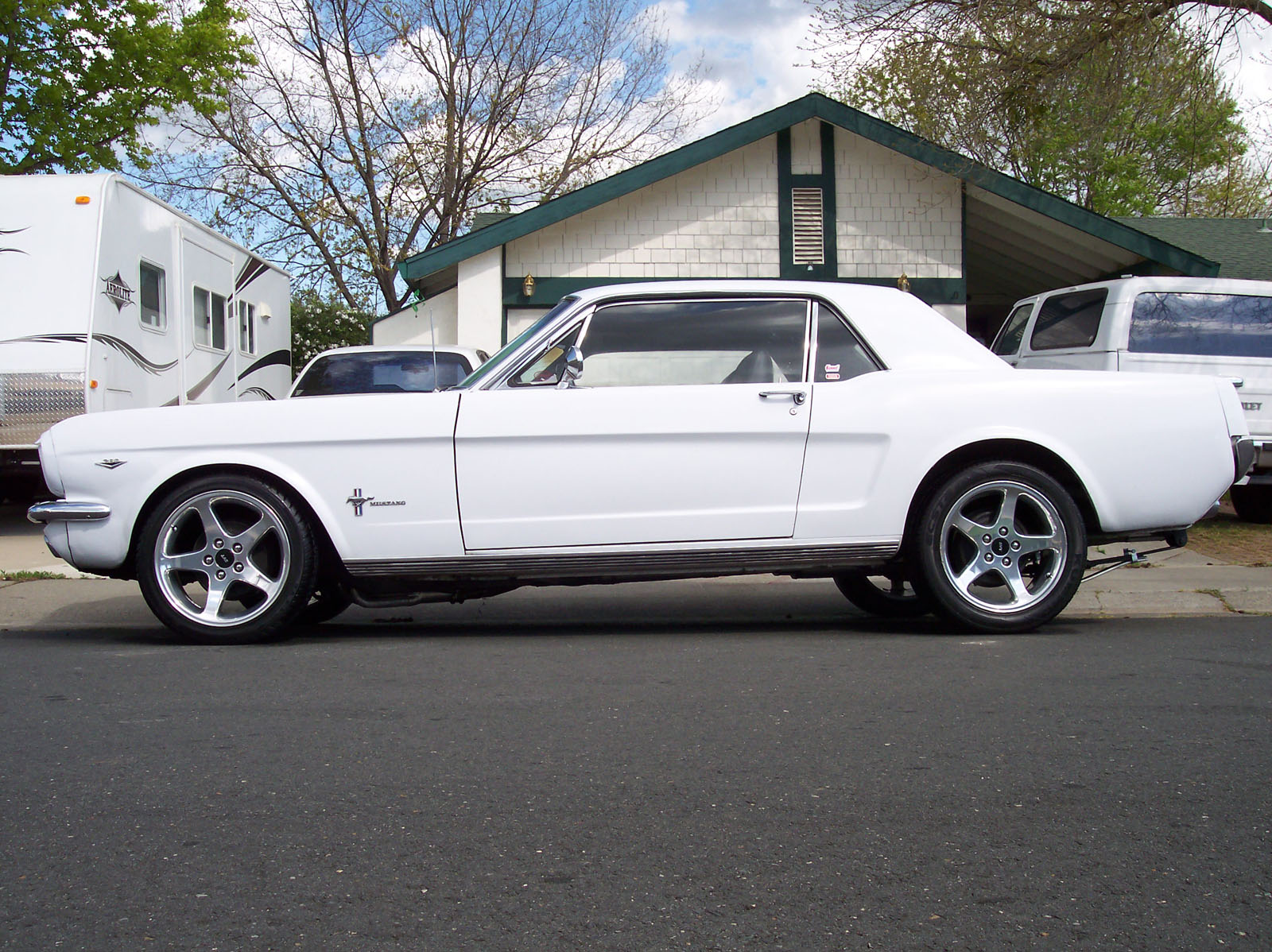 1966 Ford mustang specification #2