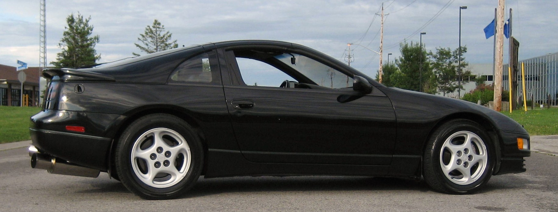 Black 1990 Nissan 300ZX Twin Turbo