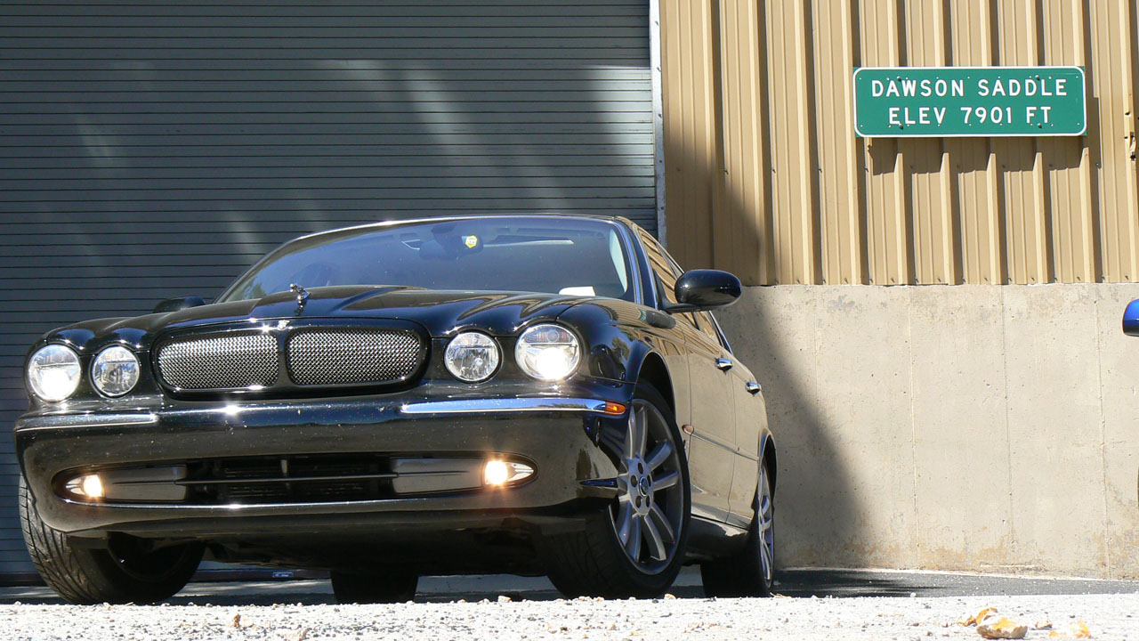  2004 Jaguar XJR 