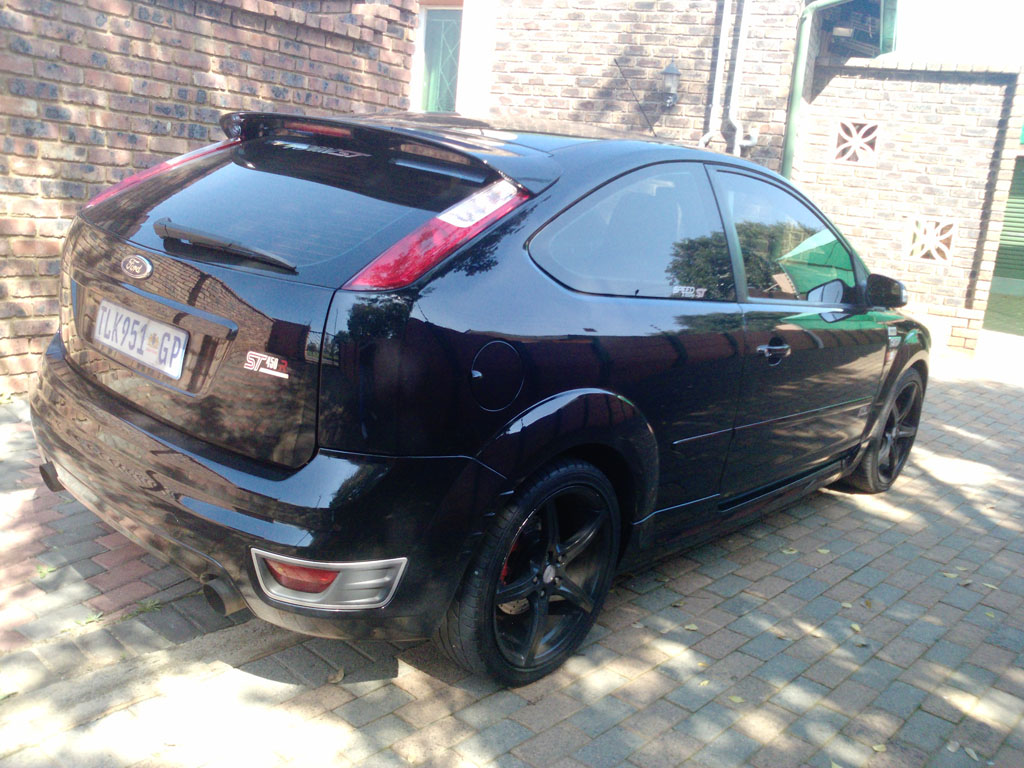 2006  Ford Focus ST225 picture, mods, upgrades