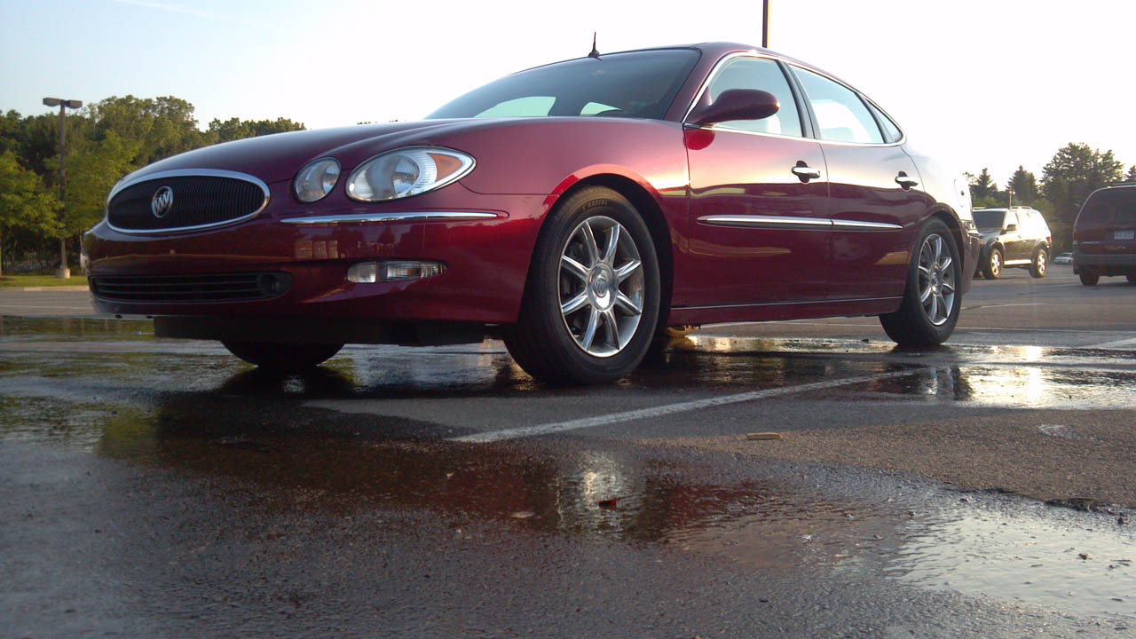 red 2005 Buick LaCrosse cxs