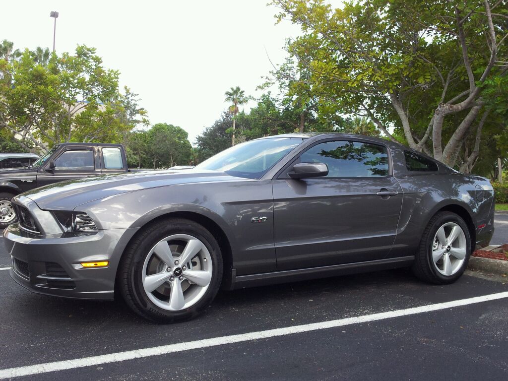 2013  Ford Mustang GT picture, mods, upgrades