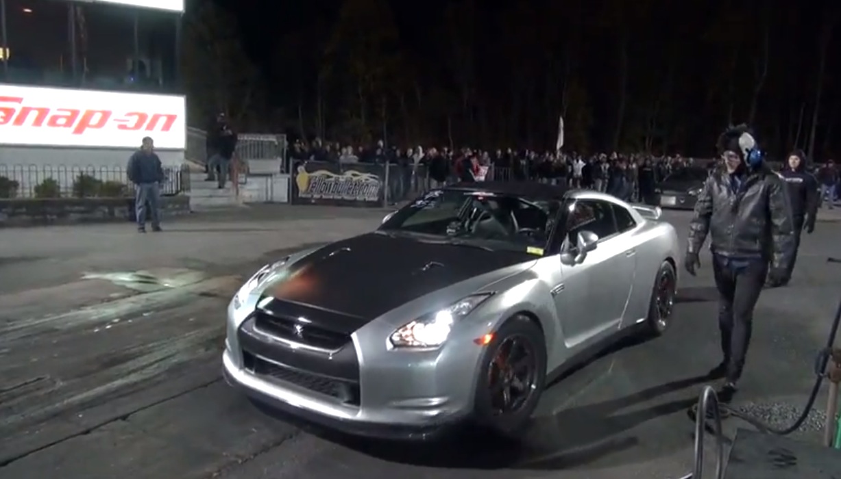 2009 Silver Nissan GT-R SPE950R picture, mods, upgrades