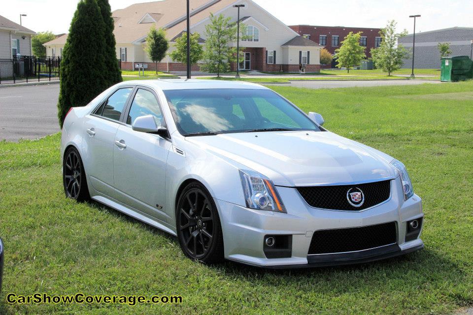 2009 silver Cadillac CTS-V  Manual picture, mods, upgrades