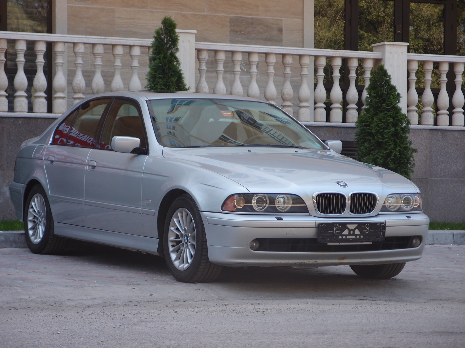 2002  BMW 540i  picture, mods, upgrades