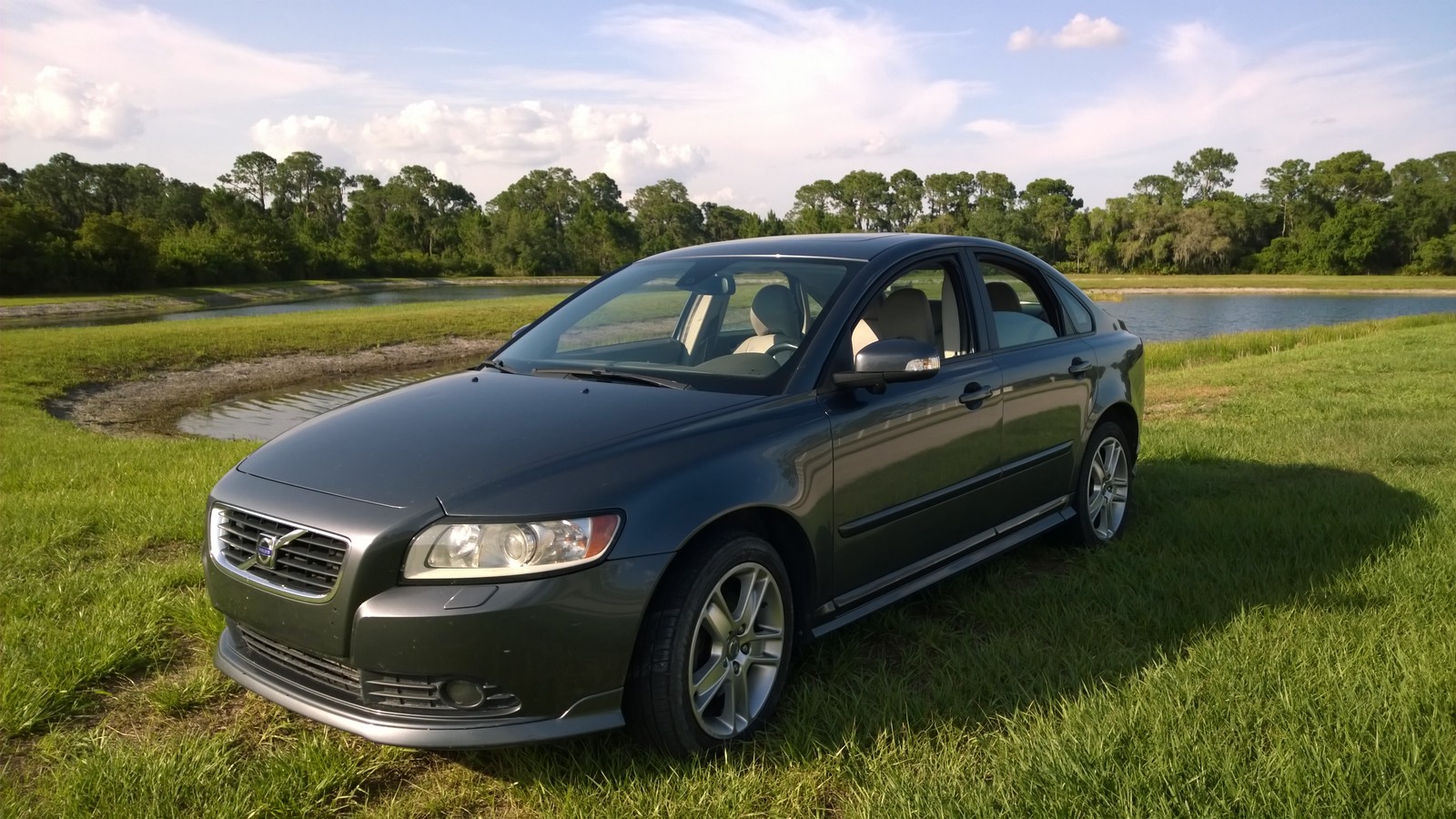 2008  Volvo S40 T5 AWD picture, mods, upgrades