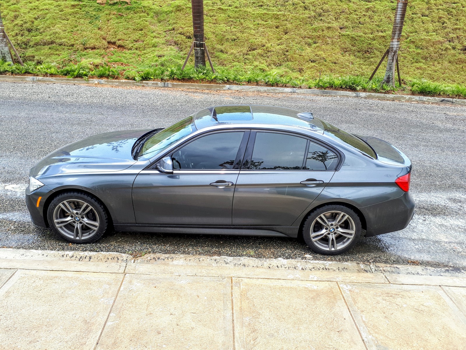 Grey 2013 BMW 335xi M Sport