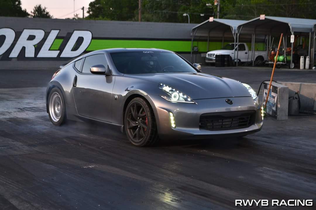 2013 Gray Nissan 370Z  picture, mods, upgrades