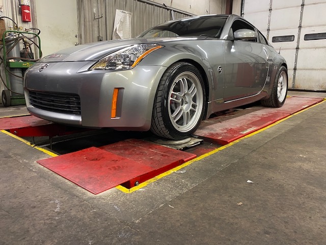 2004 Silver Nissan 350Z Touring picture, mods, upgrades