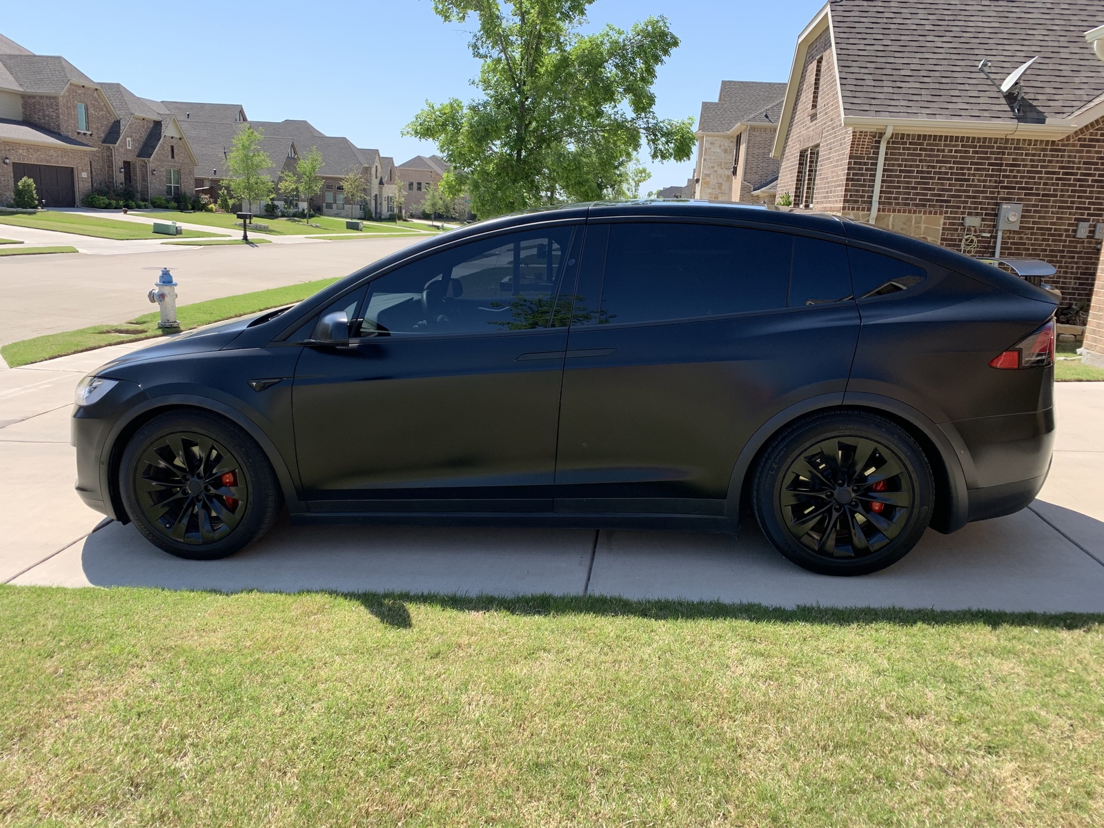 2019 Black Tesla Model X Performance Raven picture, mods, upgrades