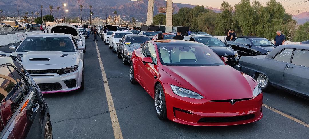 2021 red Tesla Model S Plaid picture, mods, upgrades