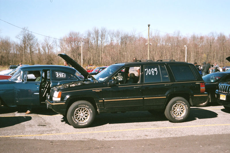  1994 Jeep Grand Cherokee Ltd.