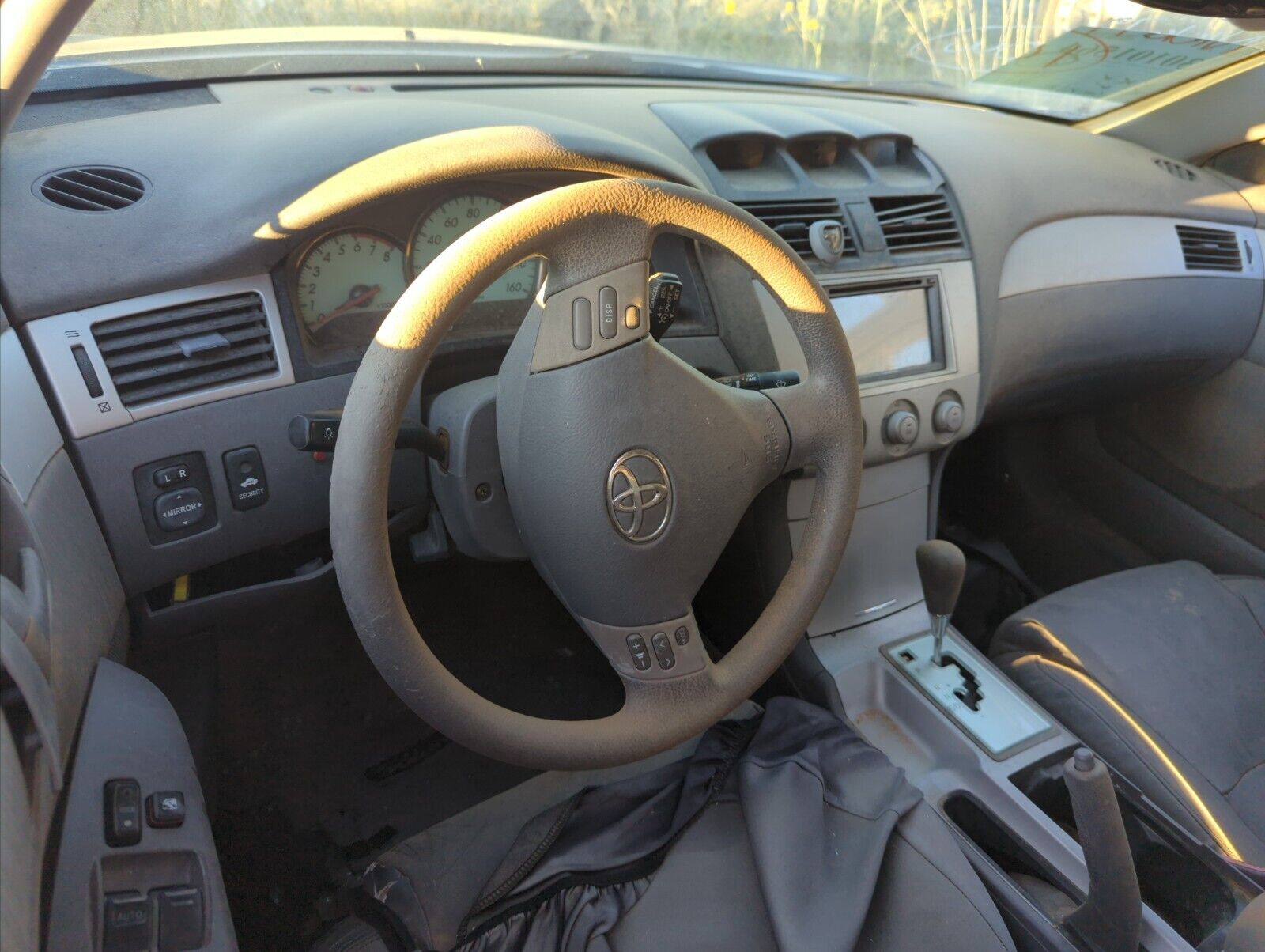  2004 2005 2006 TOYOTA SOLARA Driver Steering Wheel WITH AIRB