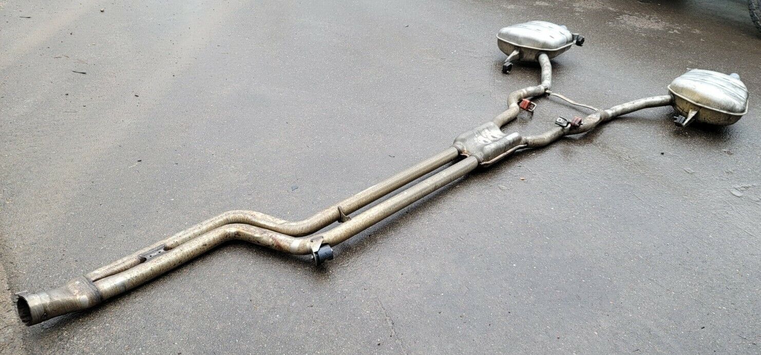 BMW 535XI F07 GT OEM 11-16 REAR LEFT & RIGHT EXHAUST ASSEMBLY MUFFLER PIPE
