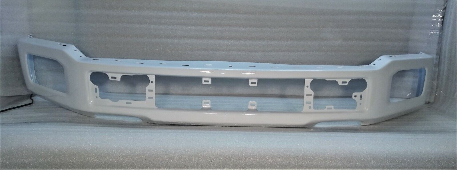 NEW Painted Oxford White YZ Front Bumper For 2018-2020 Ford F-150
