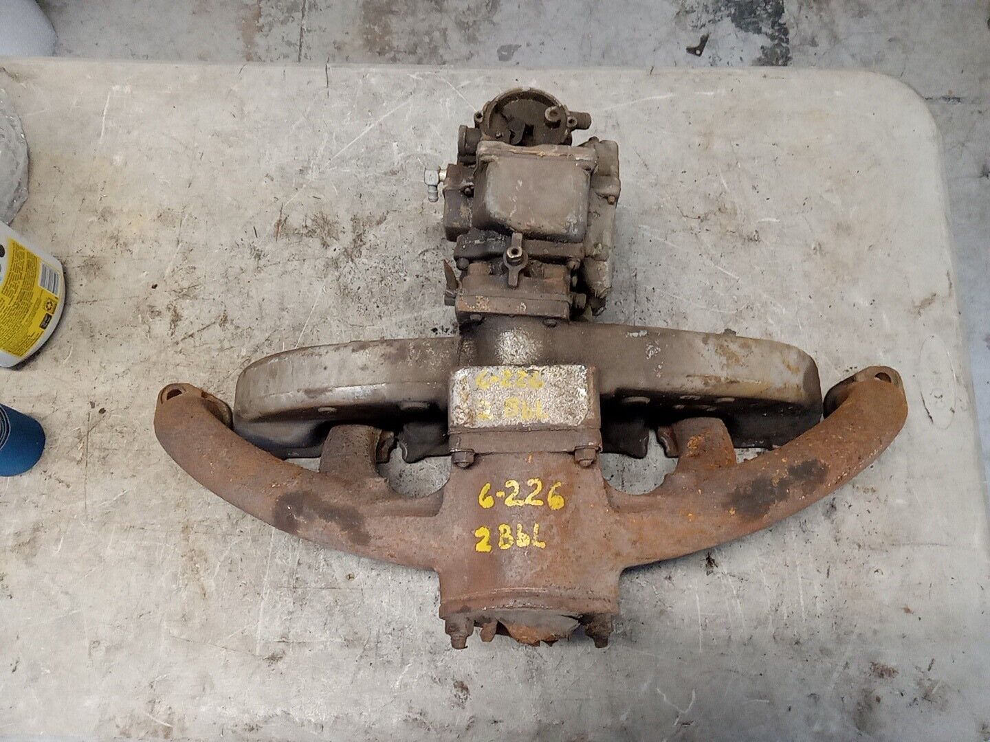 Jeep  WILLYS L6 226 Exhaust Intake And Carburetor