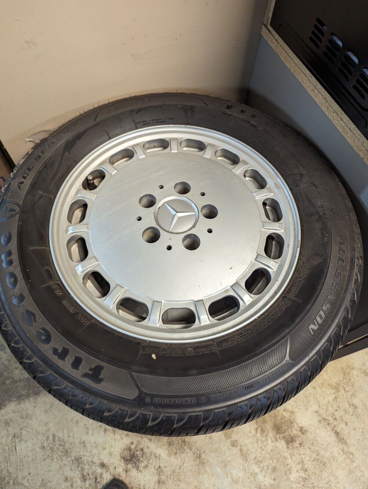 Mercedes Wheel With tires 15x6 R107 560SL 450SL W126 (Firestone 205/65/15)