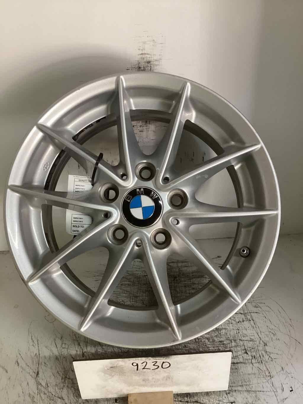08-13 BMW 128I Wheel 16x7 (alloy) (5 Spoke) (v Spoke) Narrow Spoke Edge