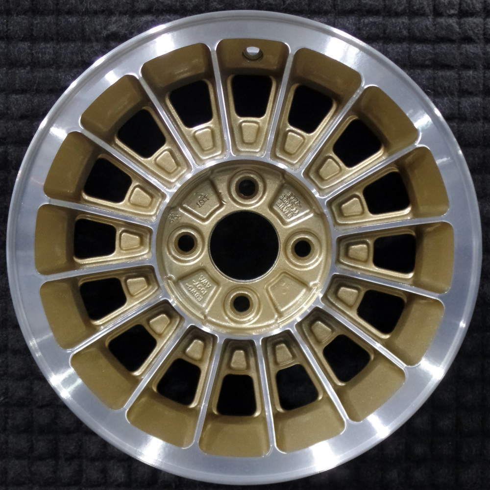 Mercury Cougar Machined w/ Gold Pockets 15 inch OEM Wheel 1987 to 1991