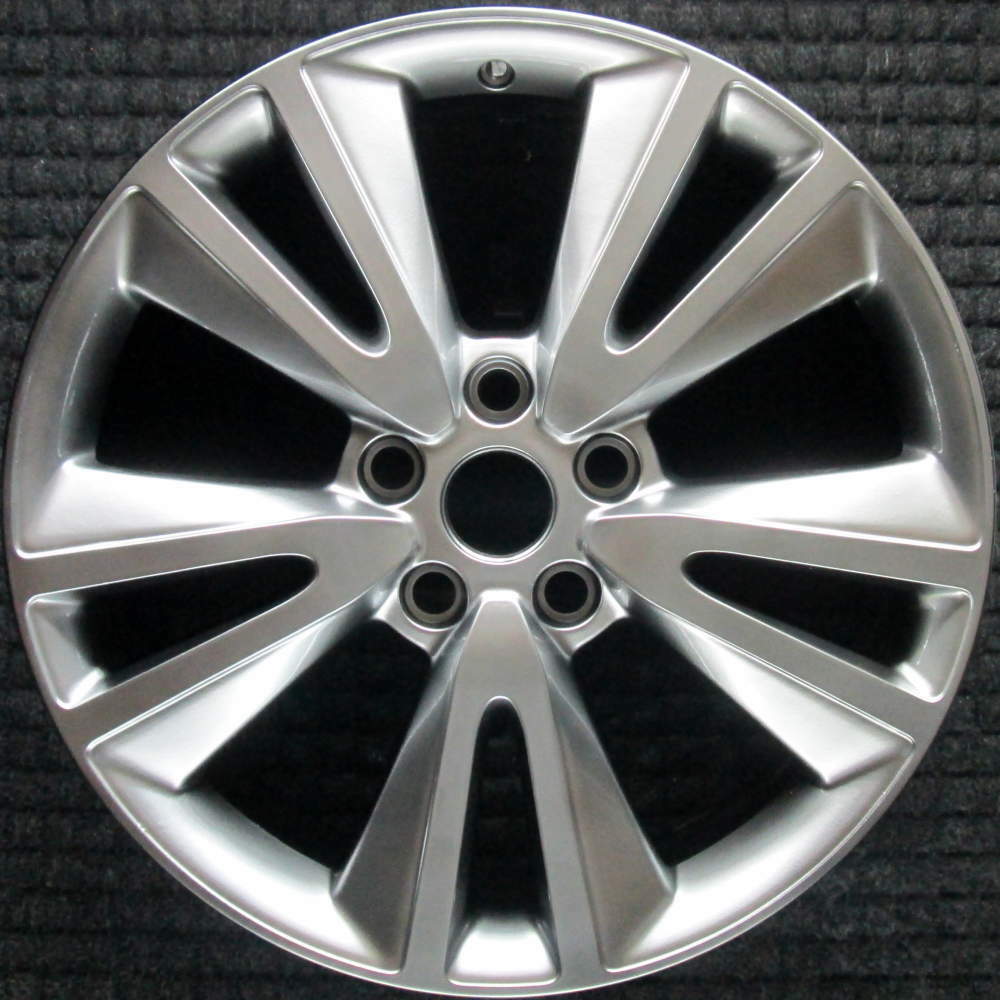 Dodge Durango Light Hyper 20 inch OEM Wheel 2011 to 2014