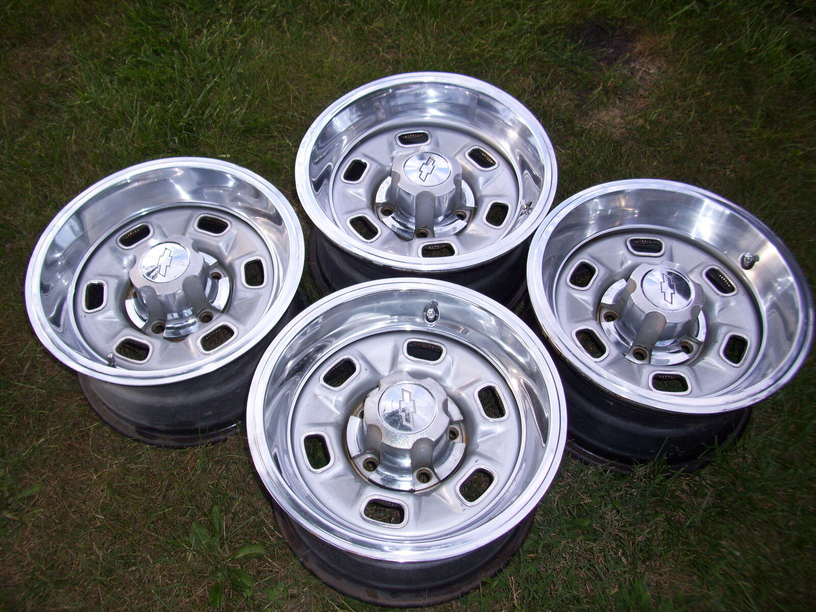 CHEVY CAMARO CHEVELLE OLD STYLE RALLY WHEELS  / 14 X 7 MATCHING SET