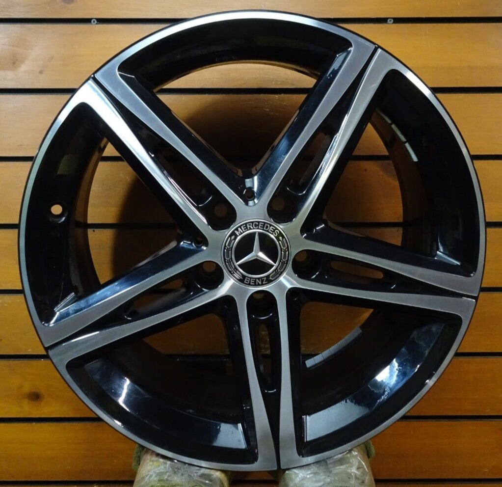 Mercedes A220 A250 A-Class 2019 - 2022 85725 OEM wheel rim 18 x 8 CNC Black