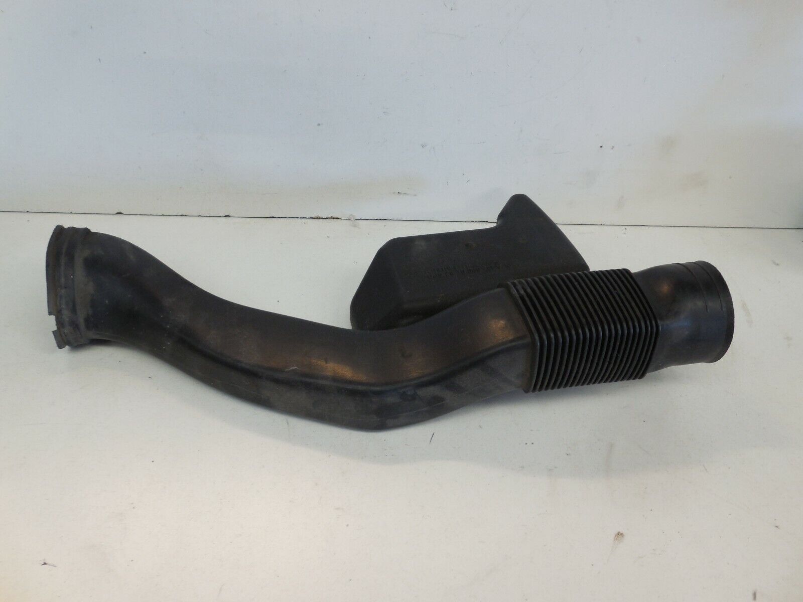 01-02 Mercedes S600 CL600 Left Engine Motor Air Intake Manifold Duct Tube 