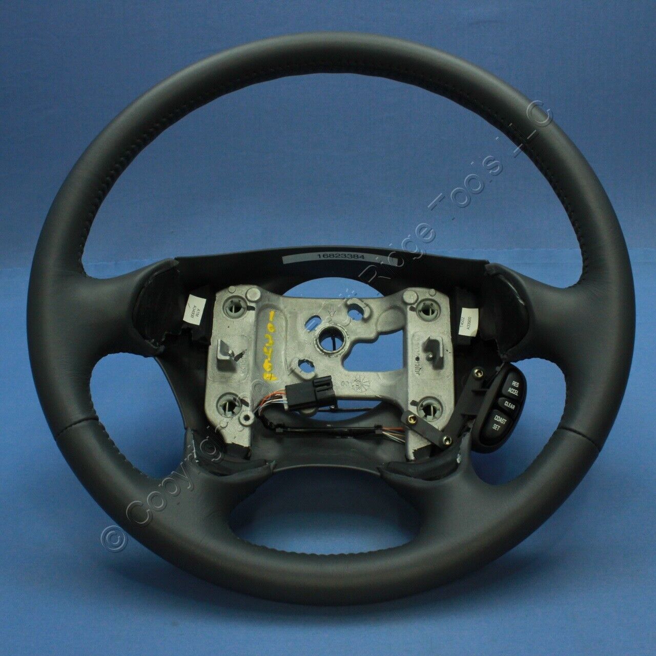 GM OEM Dark Gray Leather Steering Wheel 16823384 1998-01 Oldsmobile Intrigue