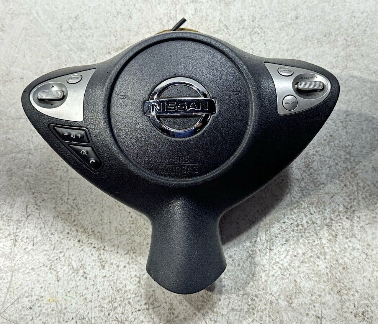 2009 - 2018 Nissan 370Z Airbag Left Driver Side Steering Wheel Air bag BLACK