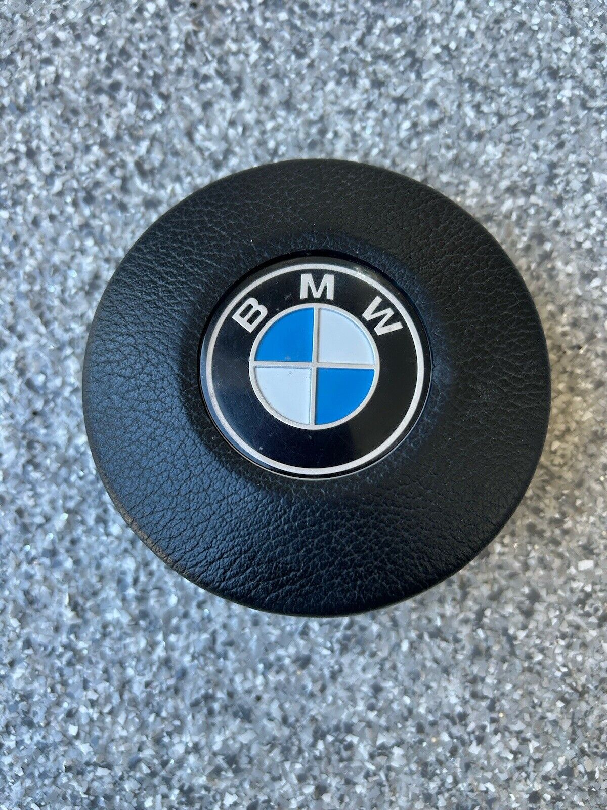 BMW E30 325i 318i E28 528e 535i 3 Spoke Sport Steering wheel horn button
