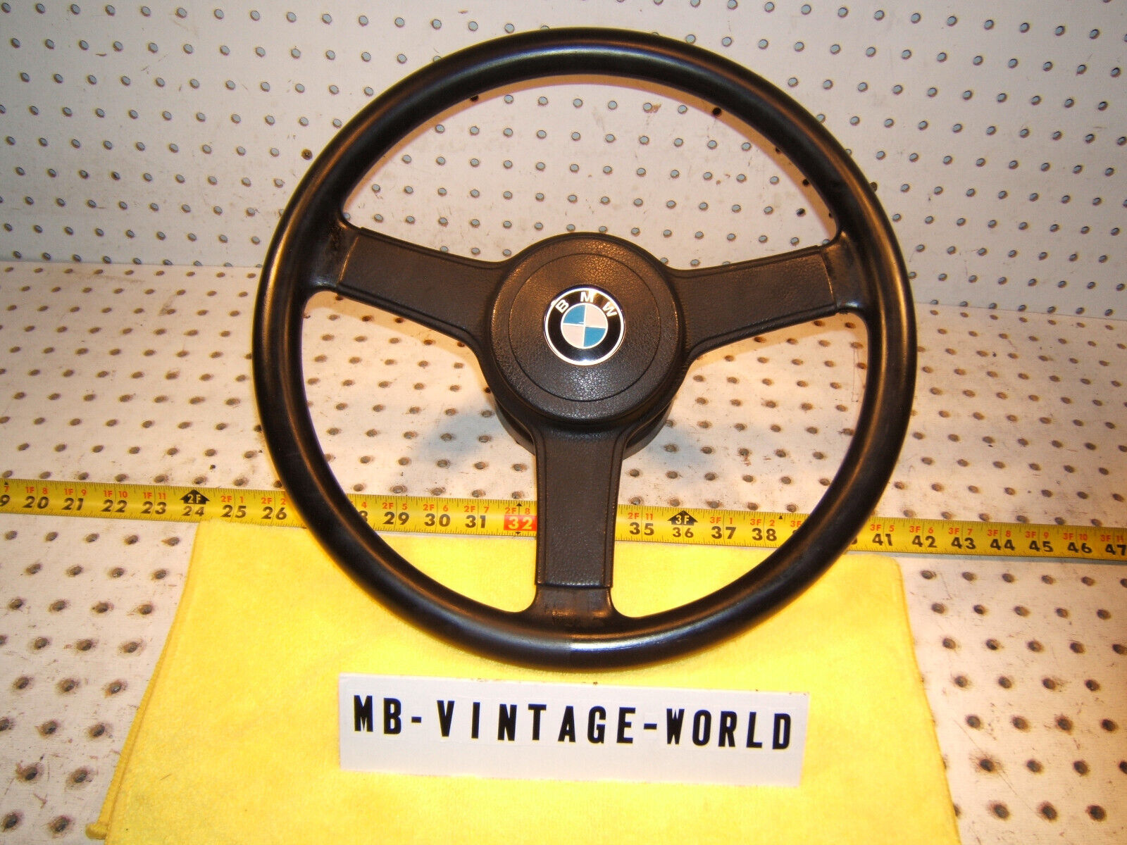 BMW 77-83 E21 320i 82-88 E28 335i 3 spoke Black SPORT steering 1 Wheel with horn