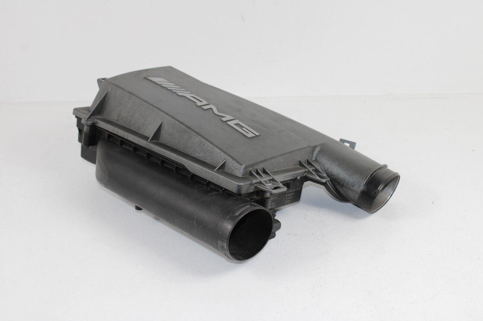 2012-2019 Mercedes CLS63 E63 GLE63 AMG Right Air Intake Cleaner box Assembly AMG