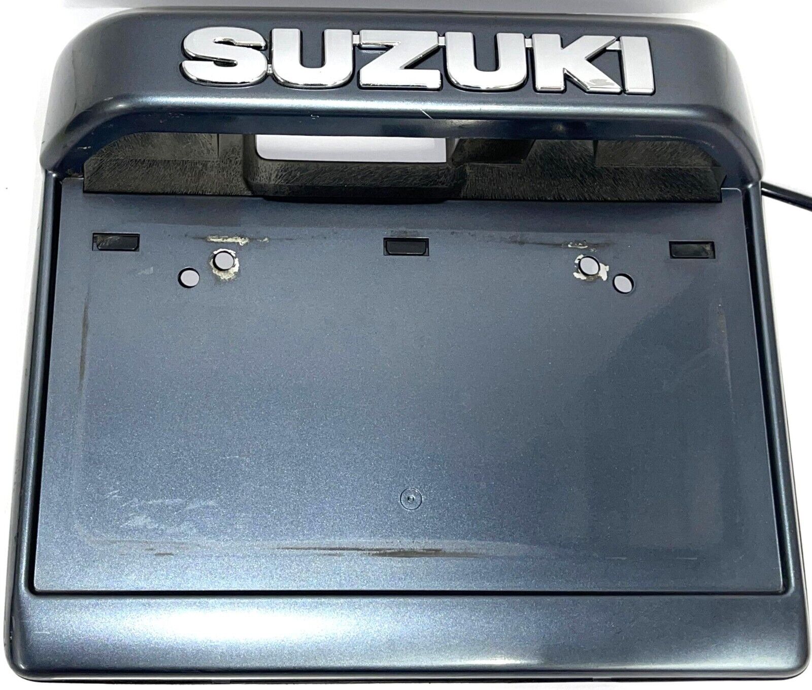 04 05 06 Suzuki XL7—Rear Gate Door License Plate Holder, Azure Gray