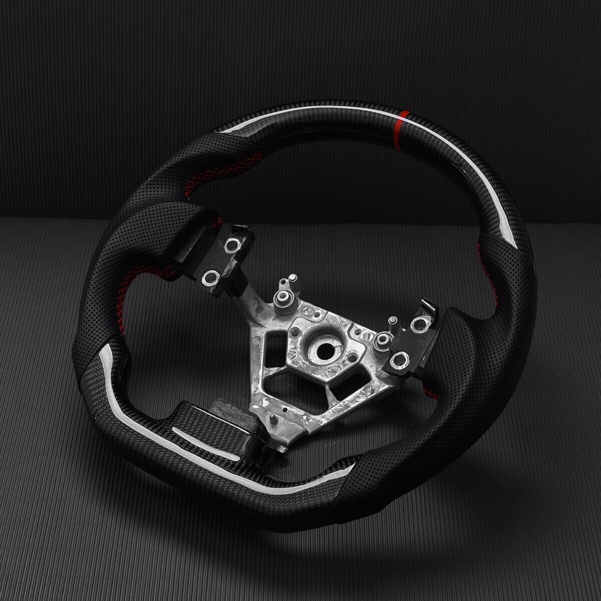 Real carbon fiber Flat Customized Sport Steering Wheel For NISSAN 350Z 2003-2009