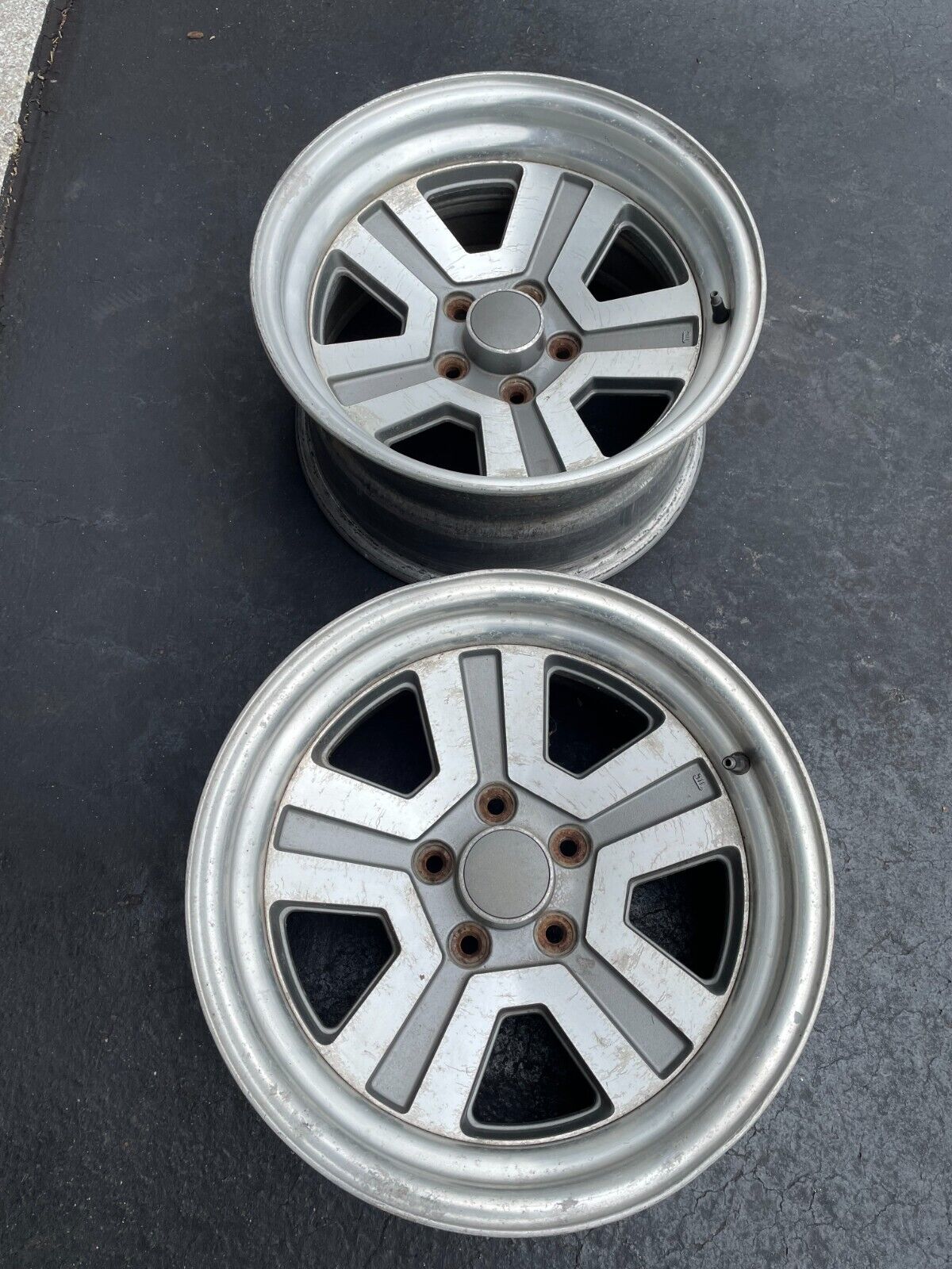 Starion Conquest rear rims 16x8 set of 2