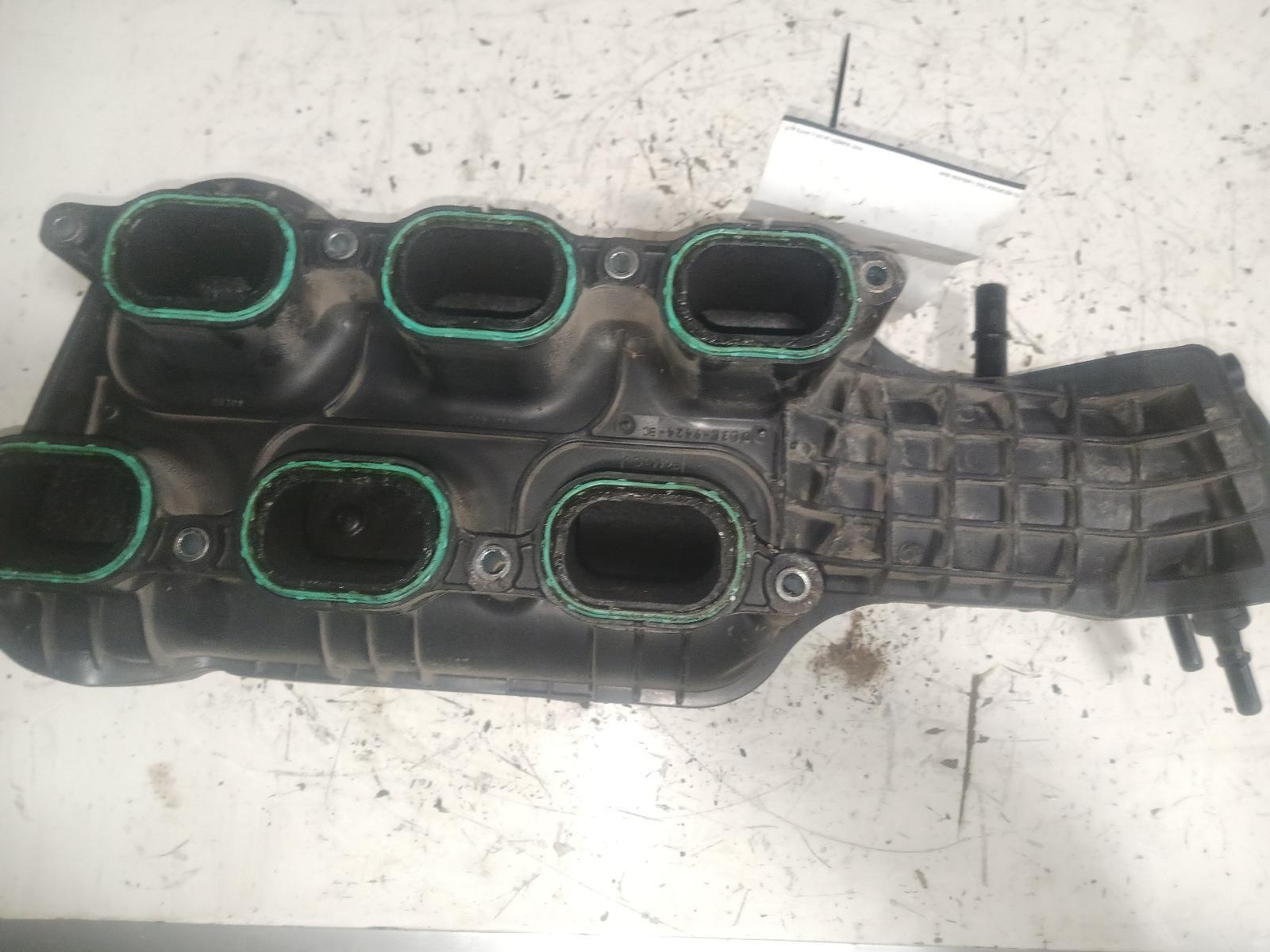2016 FORD EXPEDITION Intake Manifold 3.5L turbo OEM 15 16 17