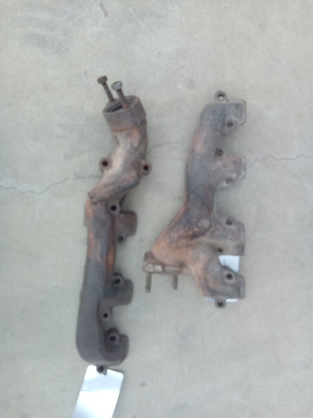 1967-69 Ford 390 GT Exhaust Manifold Left & Right Mustang, Torino, Fairlane