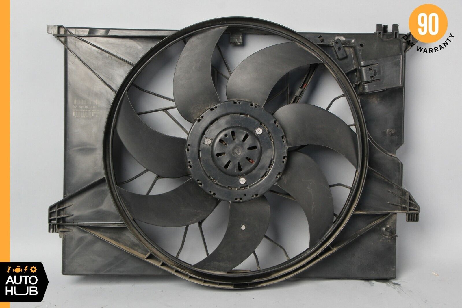 07-13 Mercedes W221 S400 CL550 Engine Cooling Fan Motor Assembly 2215001193 OEM