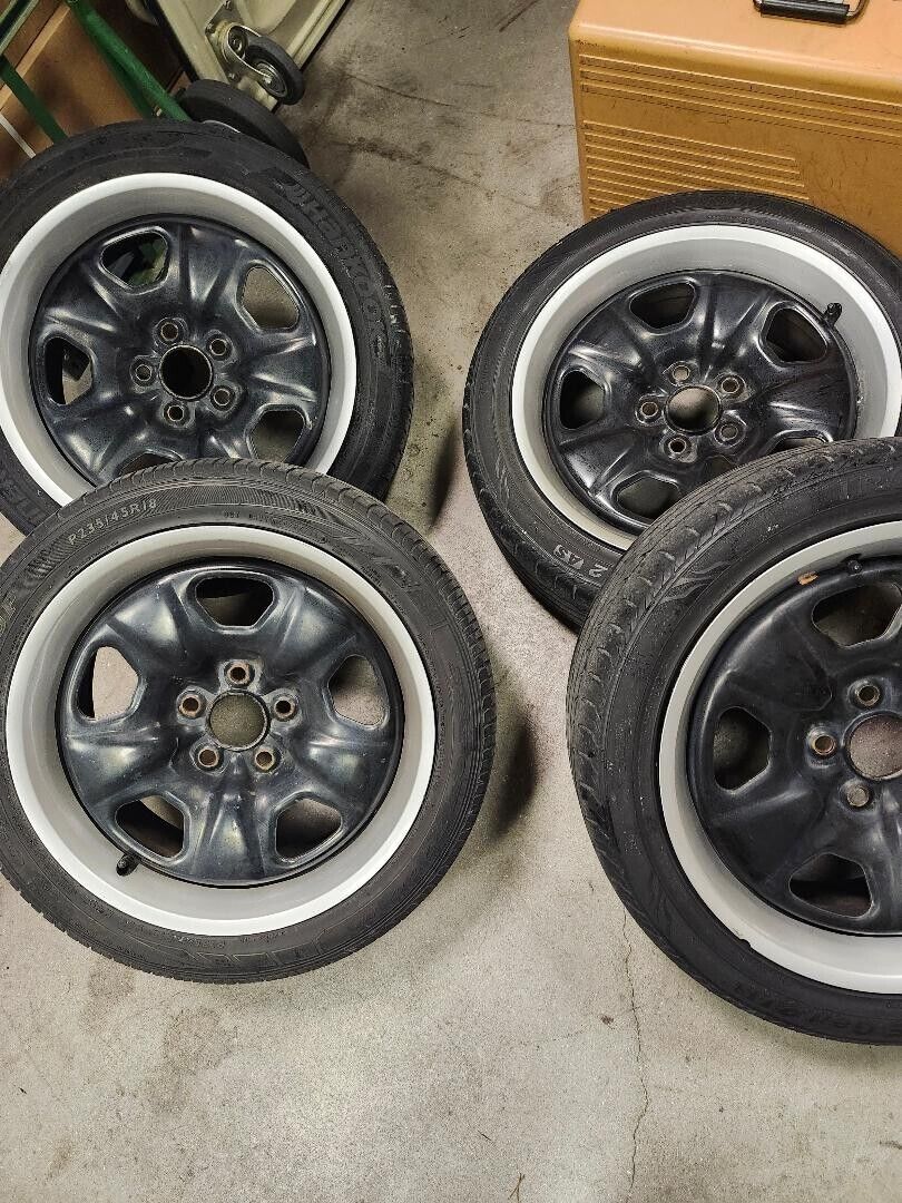 Chevrolet Camaro Wheels and Tires 18\