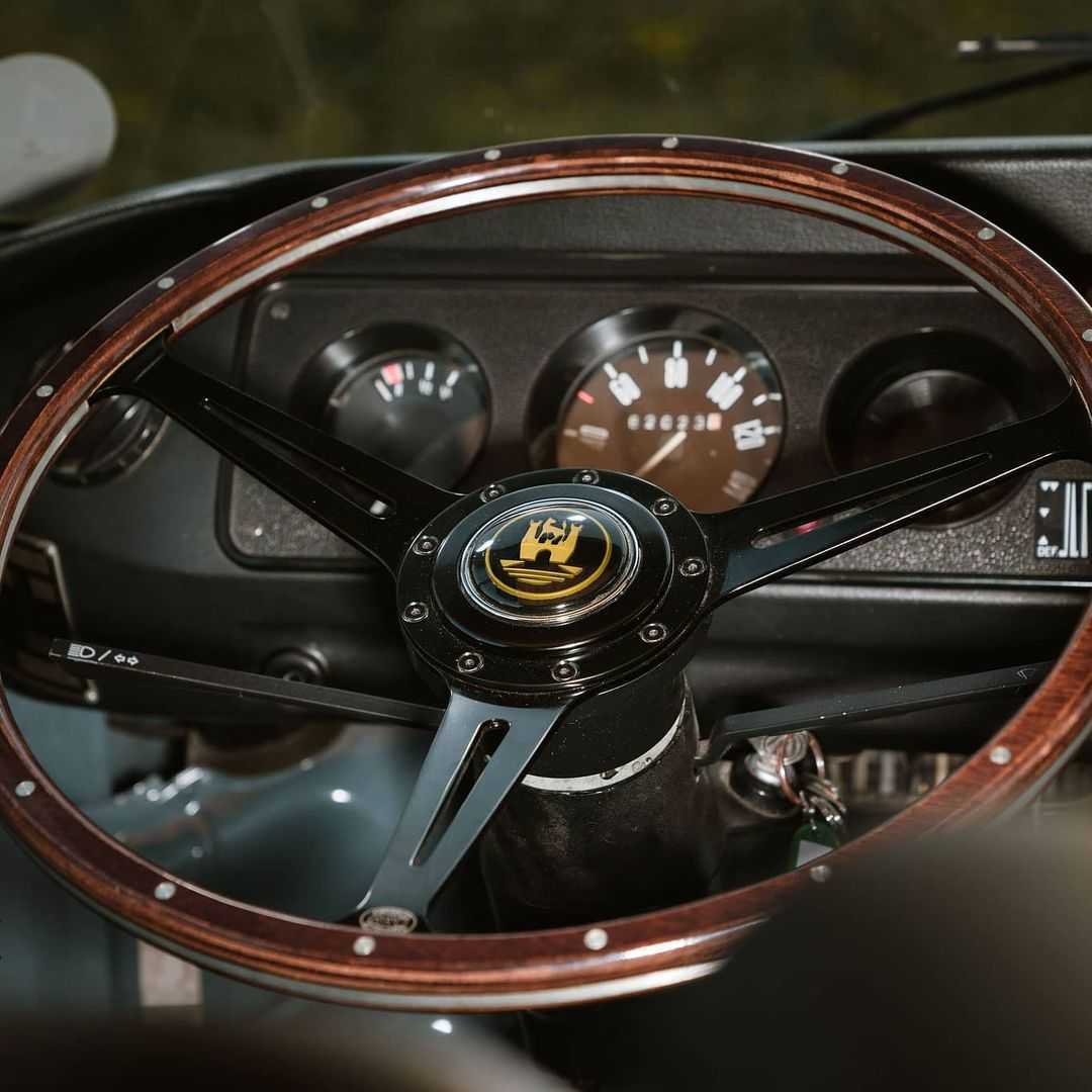 Baywindow Steering Wheel Stealth Black Wolfsburg Wood Rim for VW Late 17