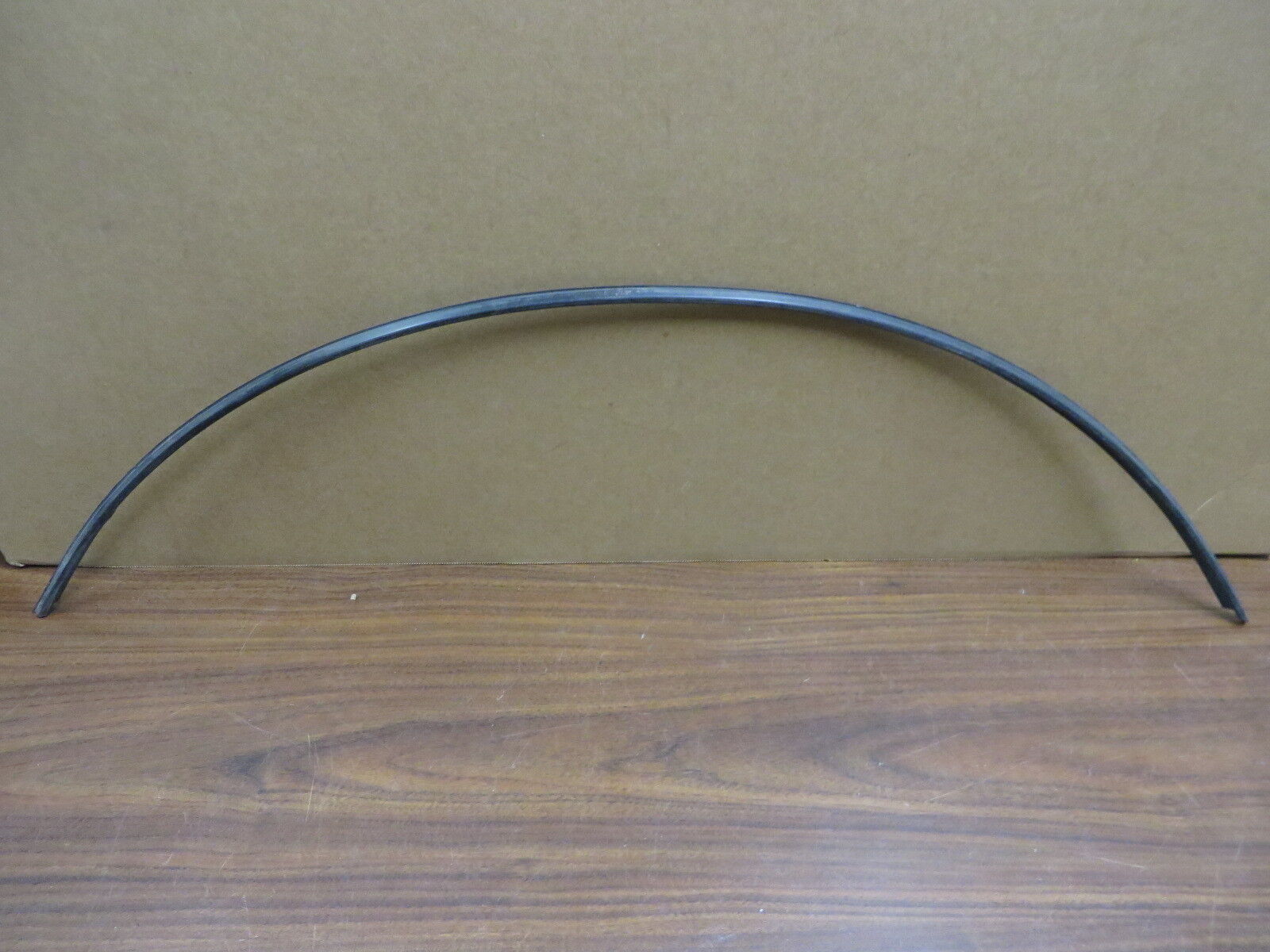 LINCOLN MARK VII LSC 87-92 WHEEL MOLDING RUBBER STRIP MOLDING BLACK RUBBER ONLY